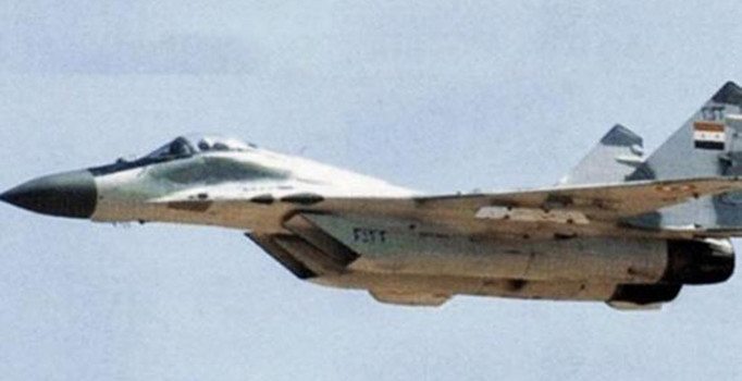 Esed rejimine ait savaş uçağı düşürüldü iddiası