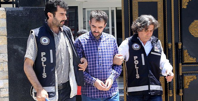 FETÖ'nün sözde "Myanmar imamı" tutuklandı