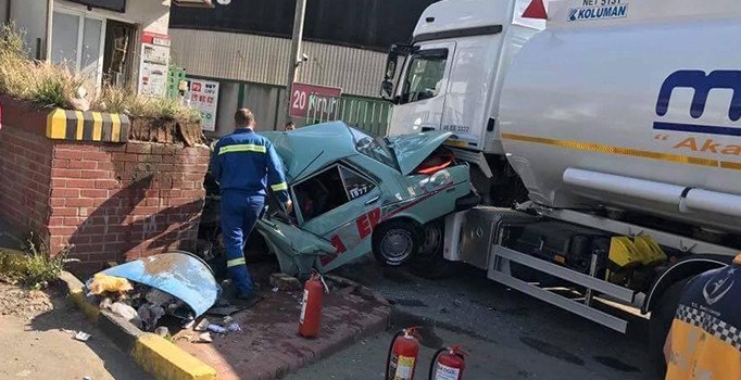 Trabzon'da trafik kazası: 1 ölü, 1 yaralı
