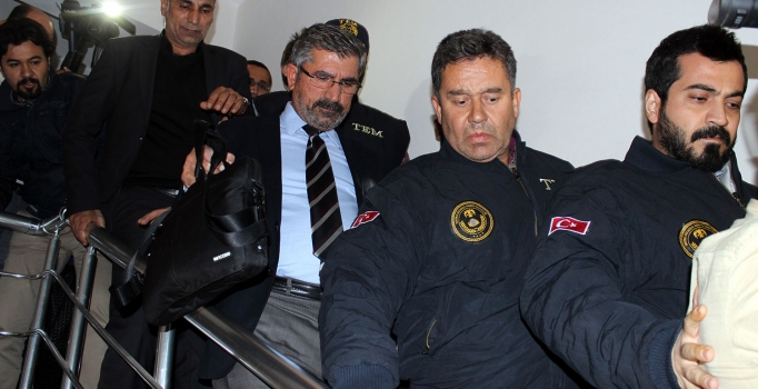 Diyarbakır Barosu Başkanı Tahir Elçi gözaltına alındı