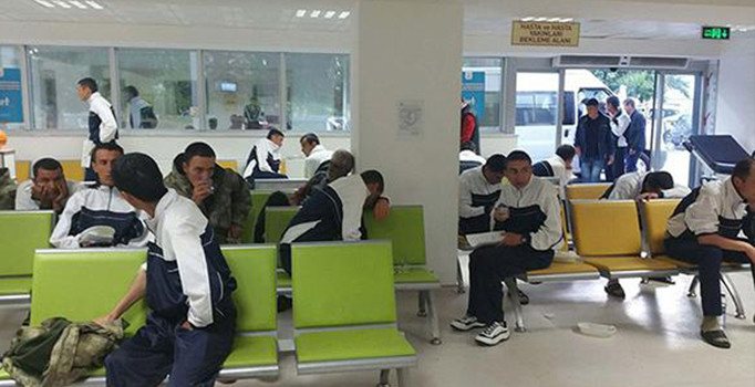 Manisa Valisi'nden kışla açıklaması: Kuvvetli şüpheli hindi eti