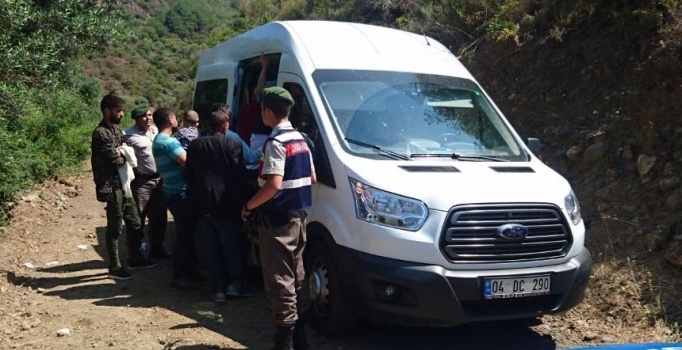 İzmir'de bir haftada 429 göçmen yakalandı