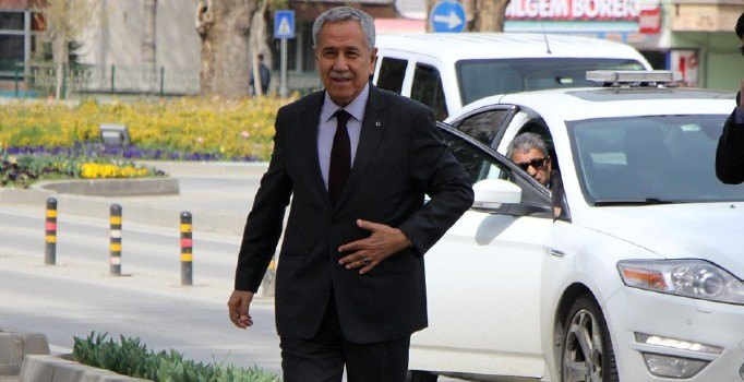 Bülent Arınç'ın 'Kozmik Oda'da kumpas davasına müdahillik talebi reddedildi