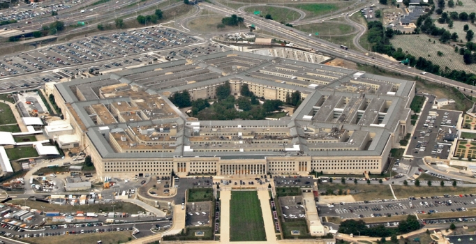 Pentagon: Rusya'nın Suriye'deki saldırıları IŞİD'e yarıyor