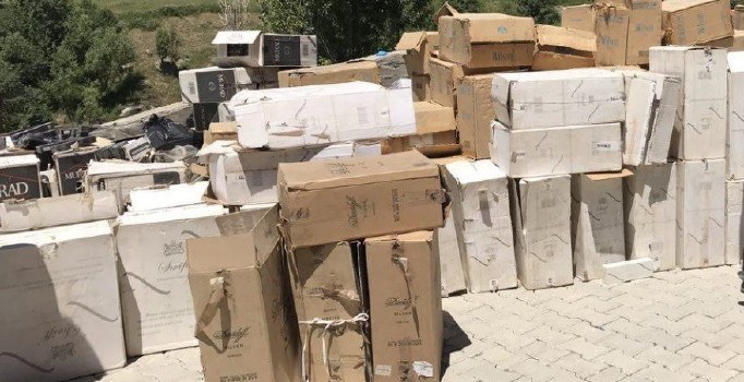 Hakkari’de 67 bin 500 paket kaçak sigara ele geçirildi