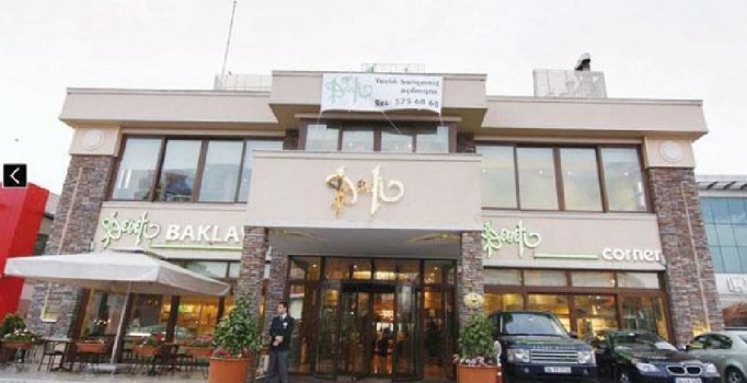 3 yaşındaki çocuğa yapılan 
kezzaplı saldırıda restoran 
avukatından ilginç iddia