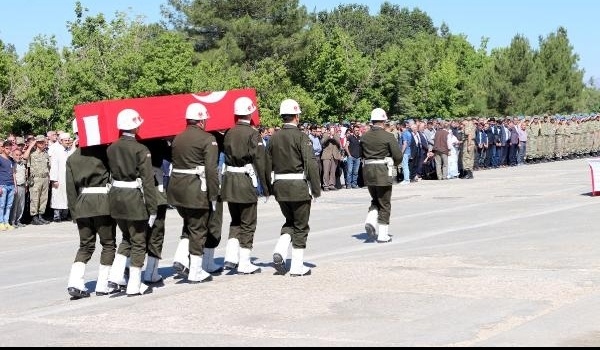 Piyade Uzman Çavuş Hüseyin Gençer'in şehit ateşi Bursa'ya düştü
