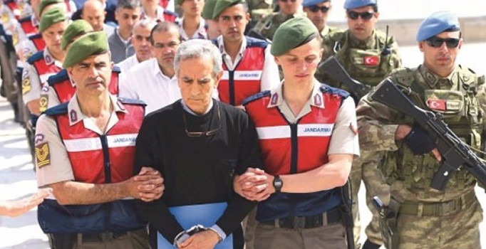 Umudu tükenen FETÖ'cüler rüya seanslarını devreye soktu