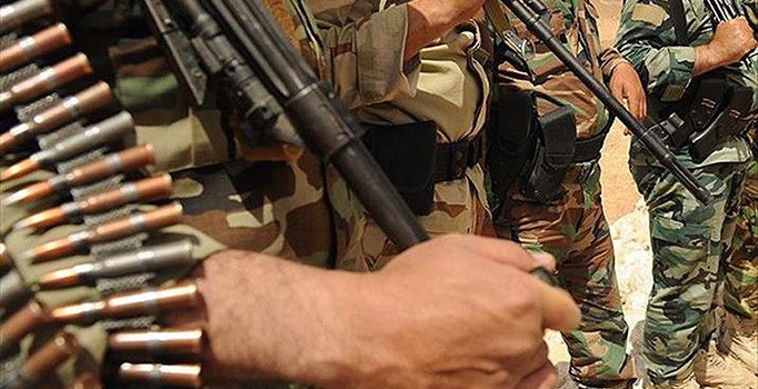 İran'a bağlı Afgan Şiileri Fatimiyyun Tugayları Suriye-Irak sınırında