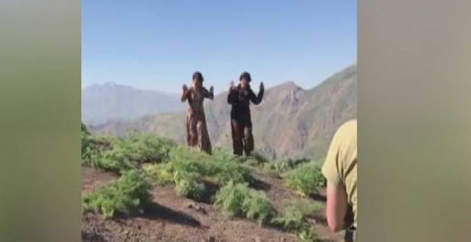 Şemdinli'de teslim olan teröristler Droneler tarafından saniye saniye kaydedildi