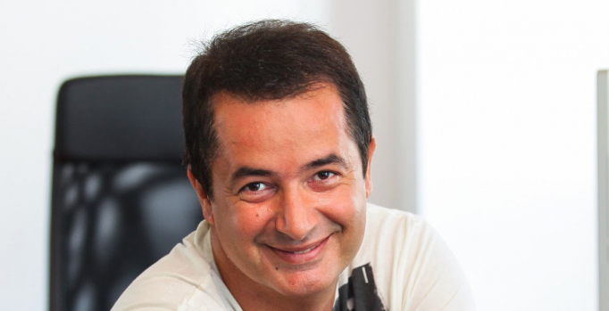 Acun Ilıcalı'dan milletvekili
adayı amcaya büyük destek