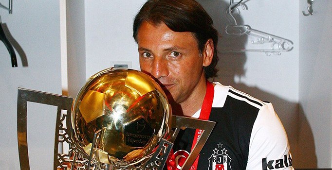 Tamer Tuna, Beşiktaş'tan ayrıldı