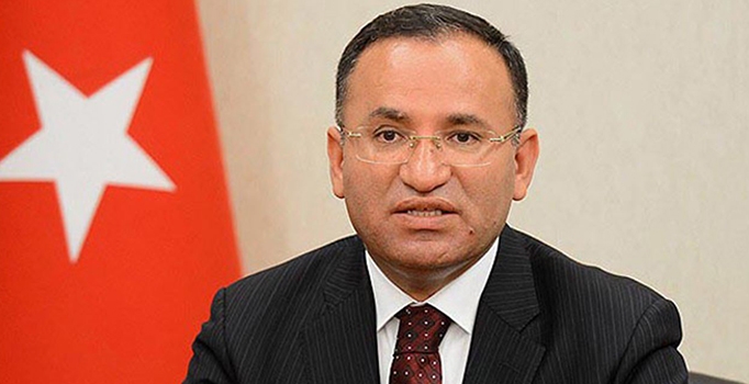 Bakan Bozdağ: Evet’leri öyle patlatmalıyız ki...