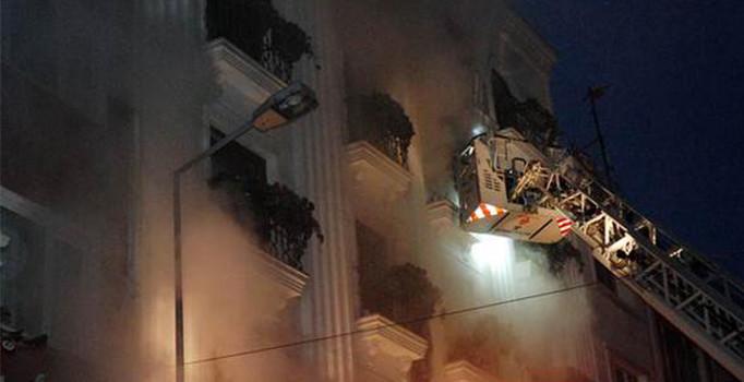 Kumkapı'daki otel yangınında, yangın merdiveni kilitliydi iddiası