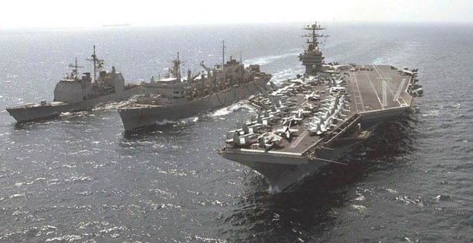 ABD savaş gemileri ortak tatbikat için Katar’da