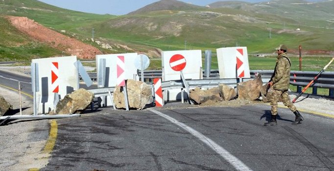 Van'da geniş çaplı operasyon başladı: Yollar kapatıldı