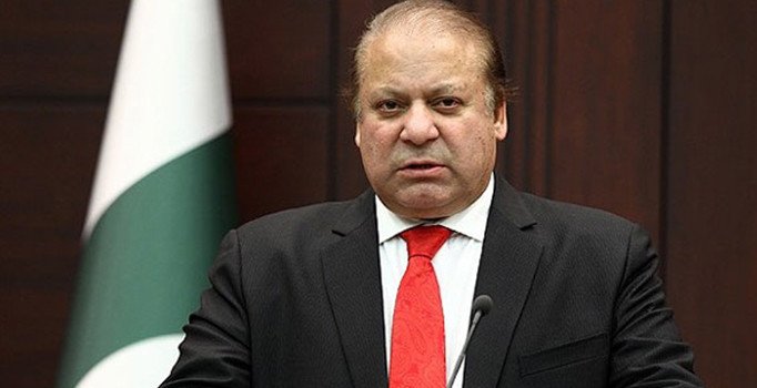 Pakistan Başbakanı Navaz Şerif ifade verdi