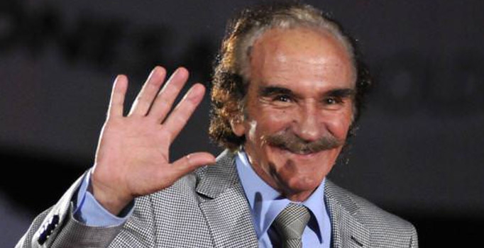 Akciğer kanserinden vefat eden Yılmaz Köksal son yolculuğuna uğurlanıyor