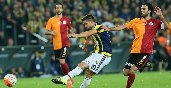 Fenerbahçe - Galatasaray derbisine bazı gazeteciler alınmadı