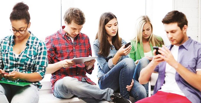 Cep telefonu şirketleri şikayette rekora koşuyor