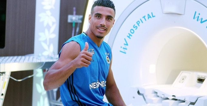 Fenerbahçe'nin yeni transferi Nabil Dirar'ın bonservisi tartışma yarattı