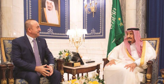 Dışişleri Bakanı Çavuşoğlu Kral Selman'a Erdoğan'ın mesajını iletti