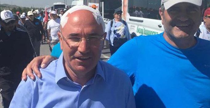 CHP'nin Adalet Yürüyüşü'nde görünmez kaza