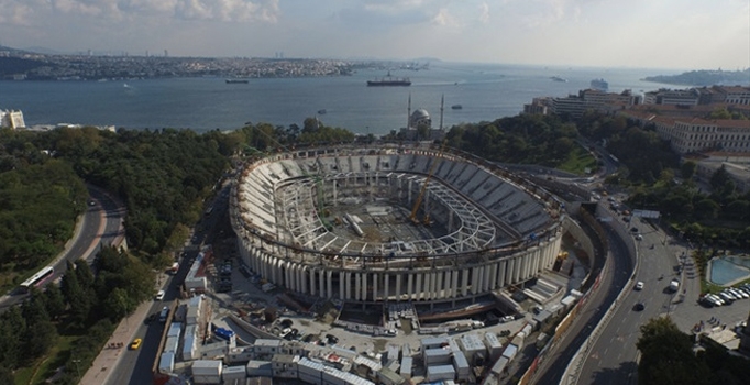 Vodafone Arena için bir sponsor daha