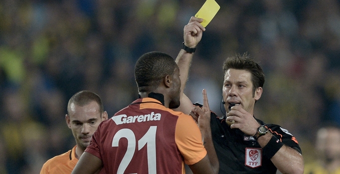 Derbinin hakemi Fırat Aydınus'a gözlemciden tam not