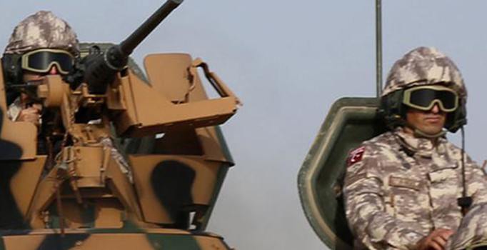 Türk askerleri Katar'da: İşte ilk fotoğraflar