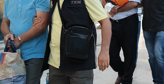 FETÖ şüphelisi 31 avukat tutuklandı