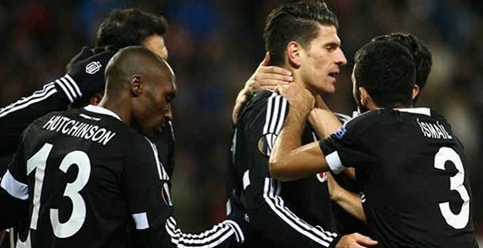 Beşiktaş-Lokomotiv Moskova maçının biletleri satışa çıkıyor