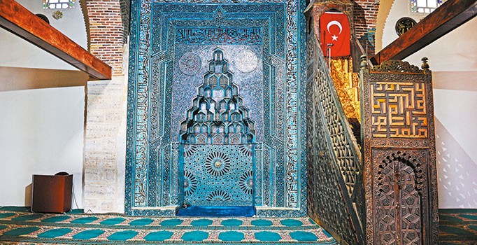 Mustafa Cambaz’ın objektifinden eşsiz minberi ile bir Selçuklu Şaheseri Beyşehir Eşrefoğlu Camii