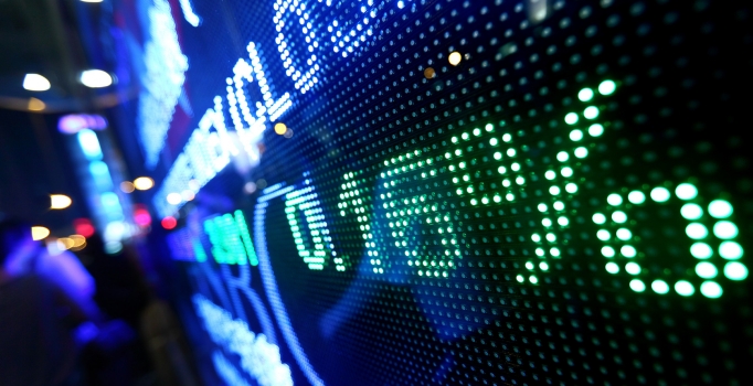 Piyasa güne eksi rezervle başladı