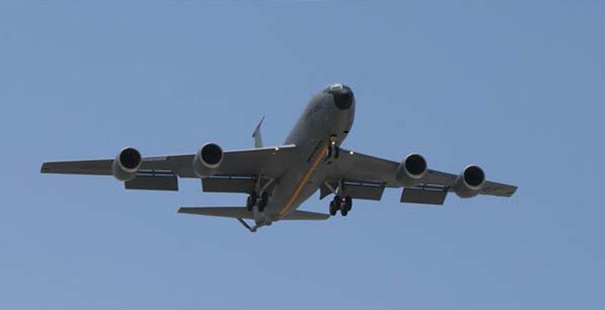 İncirlik'te dikkat çeken hava trafiği