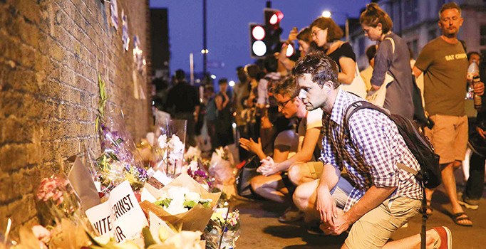 İslamofobik terör ‘Geliyorum’ demiş