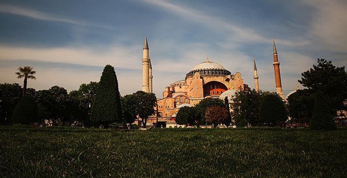 Kadir Gecesi, Ayasofya'da dualarla idrak edilecek