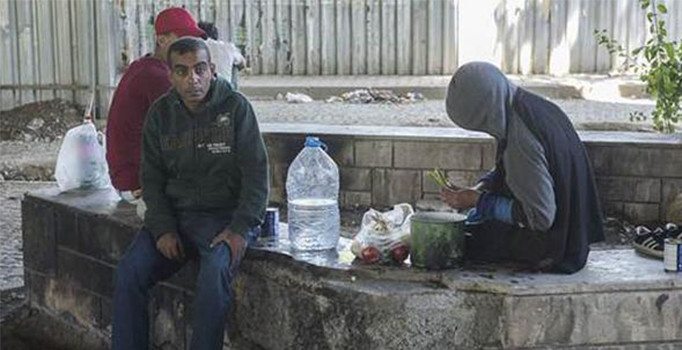 Kadıköy'de evsiz Barış Alkan'a verilen ev hapsi kaldırıldı