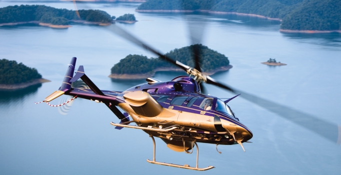 Ünlü İşadamı Nazif Zorlu ve eşi büyük tehlike atlattı