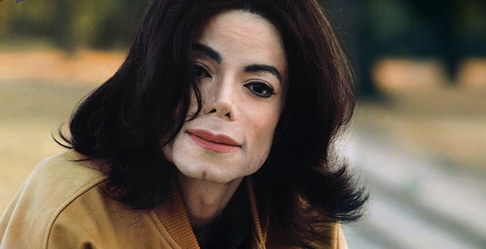 Michael Jackson ölmüş olabilir ama şöhreti para kazanmaya devam ediyor