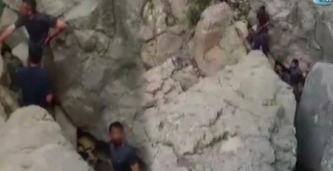 Genelkurmay teslim alınan teröristlerin görüntüsünü paylaştı