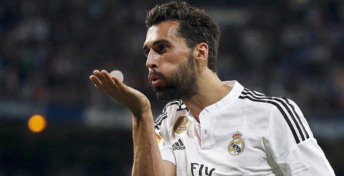İspanyolalrın efsane savunması Arbeloa futbolu bıraktı