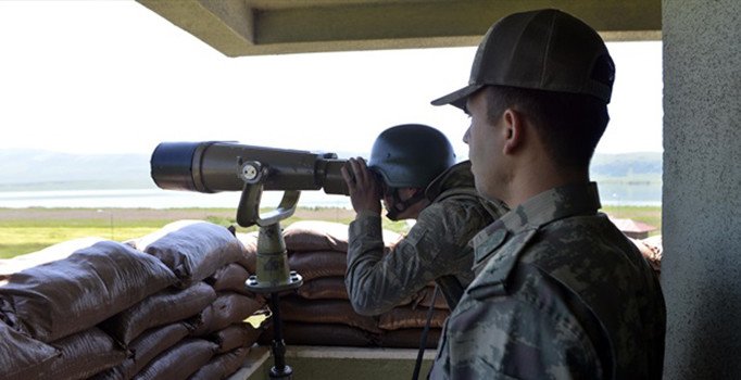 Mehmetçik sınırda kuş uçurtmuyor! Bin 183 kişi yakalandı