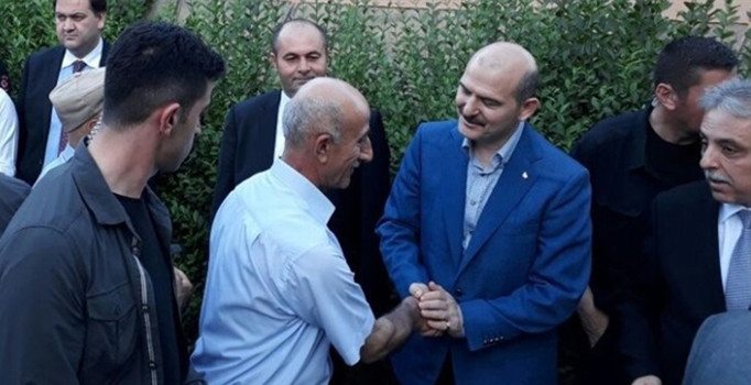 Süleyman Soylu'dan sıfır noktasında bayram ziyareti