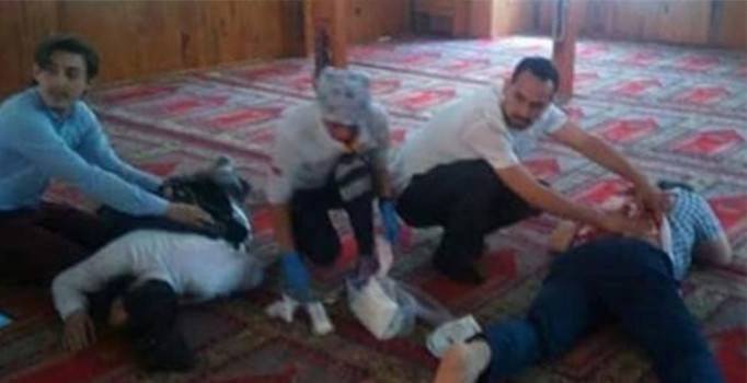 Pendik'te camideki bıçaklı saldırıda 1 kişi öldü