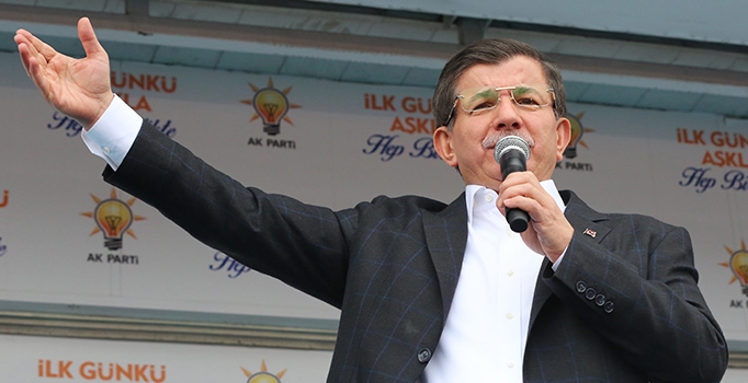 "Serok Ahmet tezahuratı" Diyarbakır'ı inletti