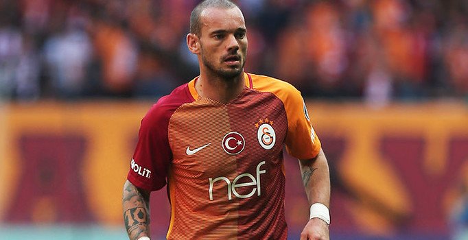 Sneijder'in menajerinden ayrılık açıklaması