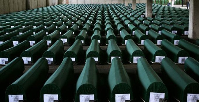 Srebrenitsa kurbanları Hırvatistan'da anıldı