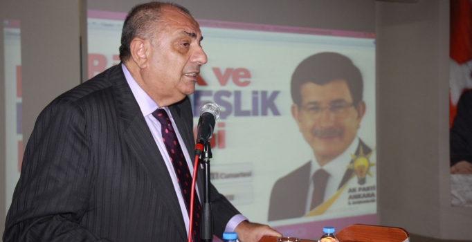 Tuğrul Türkeş 'Kaçak Saray' diyenlere sert çıktı: Lan git!