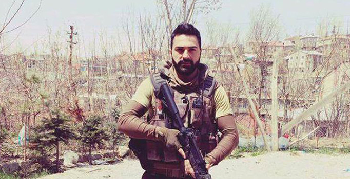 Hakkari'de şehit olan polisin felçli babasını ziyaret edeceği öğrenildi